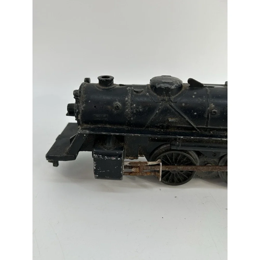 Vintage 1949-52 Lionel #1110 0-27 Gauge Metal 2-4-2 Steam Locomotive